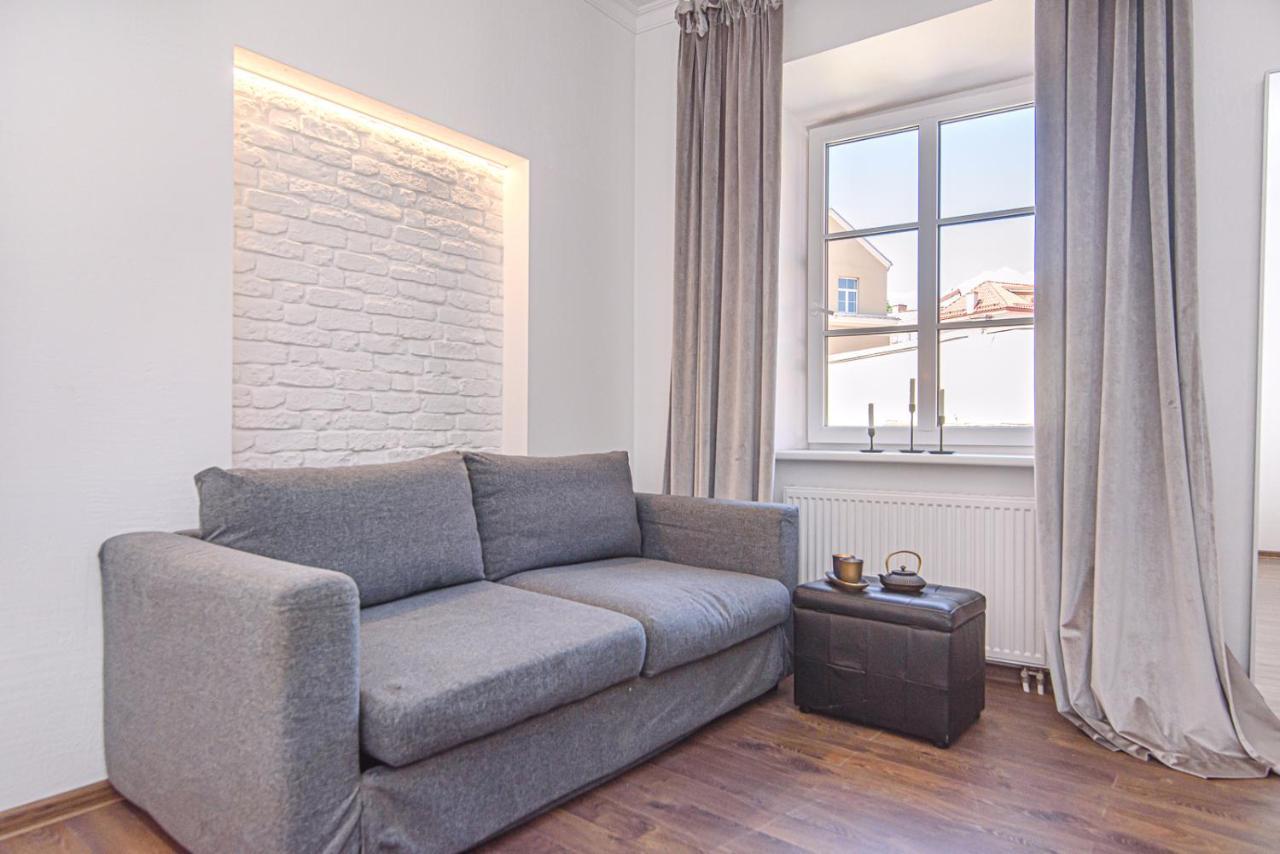 Welcoming Studio In Historic Vilnius With Free Parking By Urban Rent Διαμέρισμα Εξωτερικό φωτογραφία